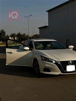 نیسان ئەلتیما